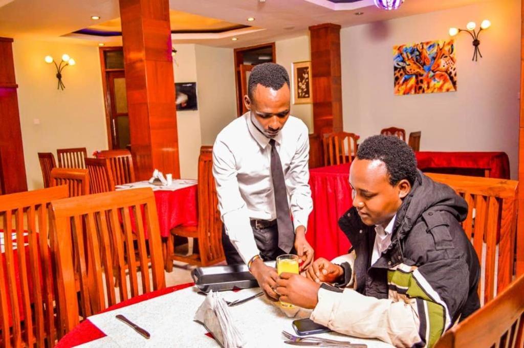 Grace Land Hotel Arusha Exterior foto